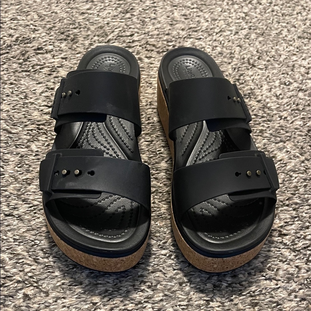 CROCS Black Platform Sandals
